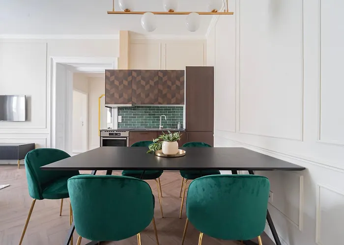 Апартаменты Luxurious Prestige On The St Stephen Road Будапешт