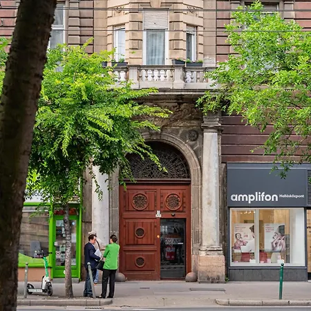Lejlighed Luxurious Prestige On The St Stephen Road Budapest